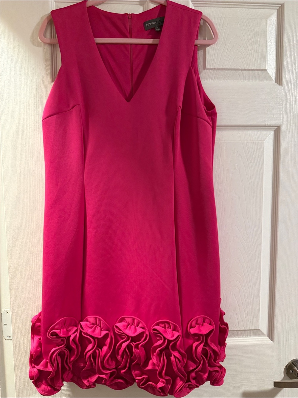 Donna Ricco Fuchsia V-Neck Cocktail Dress with Rosette Hem size 14 EUC